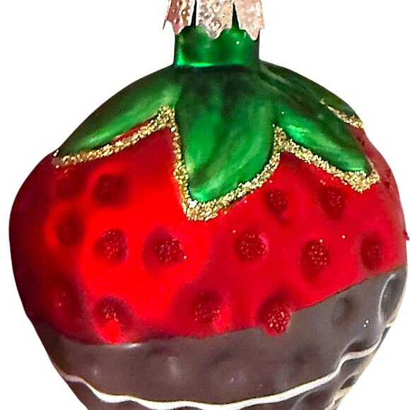 Chocolate Dipped Strawberry Glass Christmas Tree Wondershop Target Red - Picture 5 of 5